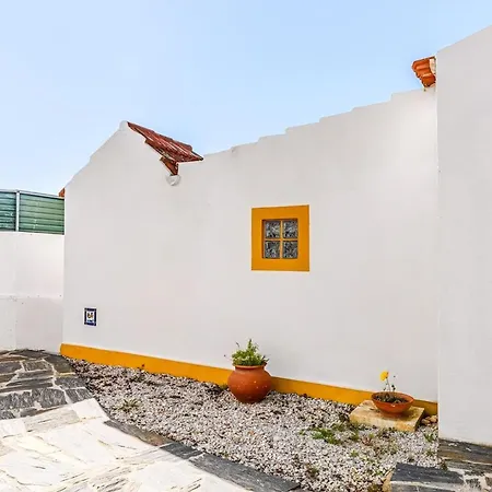Holiday home Welt Des Mondes 1 *
